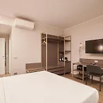 Konukevi Ca' San Cristoforo & 4*