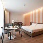 Ca' San Cristoforo & 4* Milano